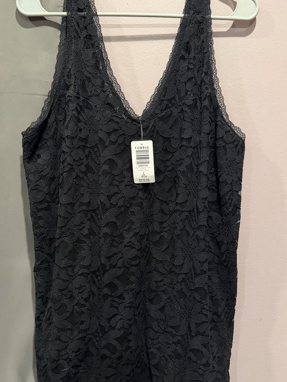 torrid Black Floral Lace V-Neck Tank